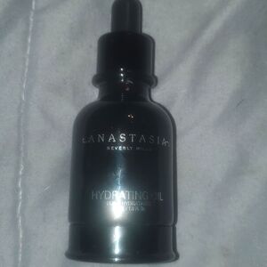 Anastasia Beverly hills oil